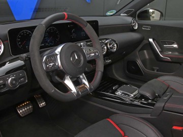  Mercedes-AMG A 45 S – Hothatch do kwadratu